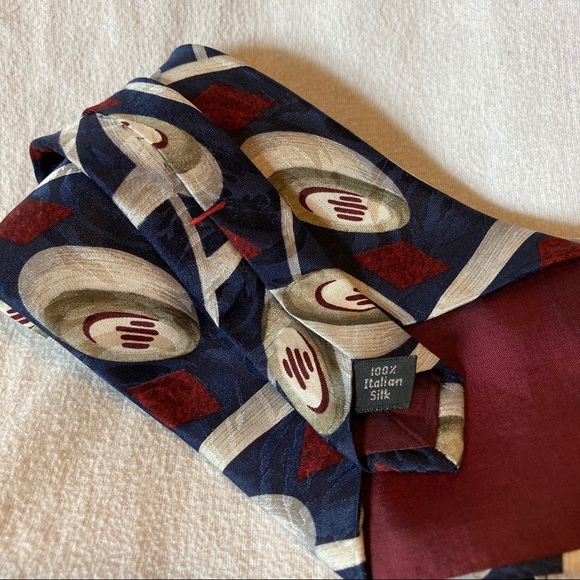 FREE IF BUNDLED JT Beckett Neck Tie Red, White, & Blue 100% Italian Silk OS EUC - Picture 2 of 5